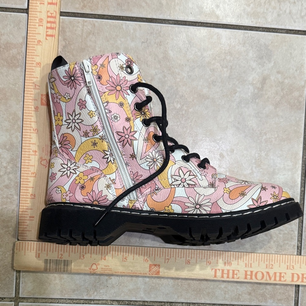 UNIONBAY Ginny Pink Floral Lace-Up Combat Boots y2k 90s psychedelic floral 70s 9 - Picture 3 of 13
